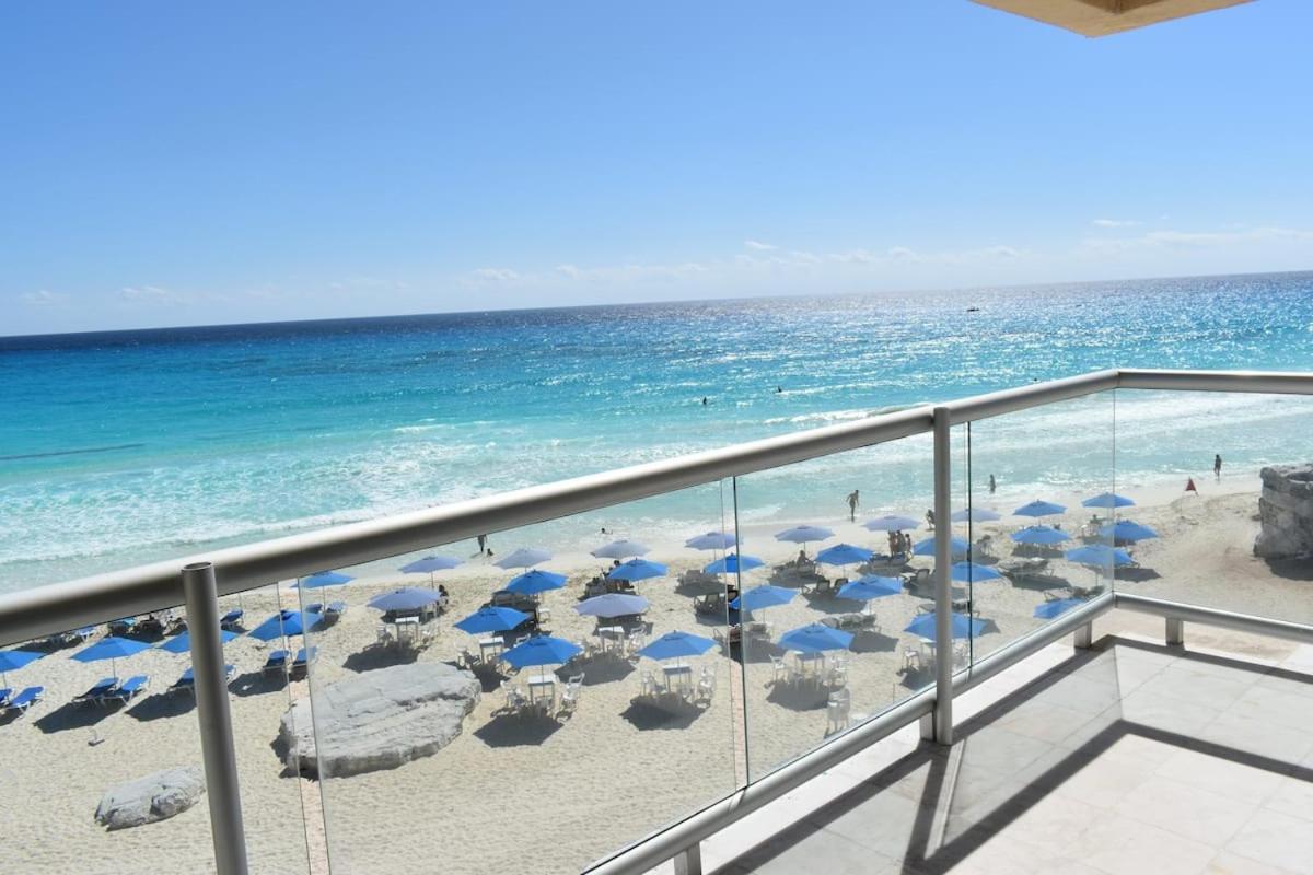 Luxury Caribbean Condos By Salvia Cancun Beachfront Екстериор снимка