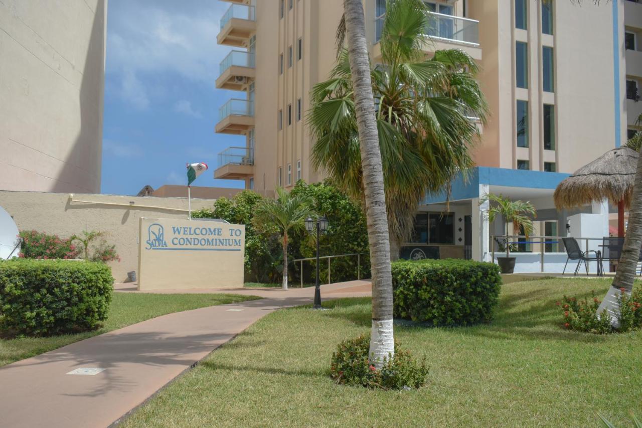 Luxury Caribbean Condos By Salvia Cancun Beachfront Екстериор снимка