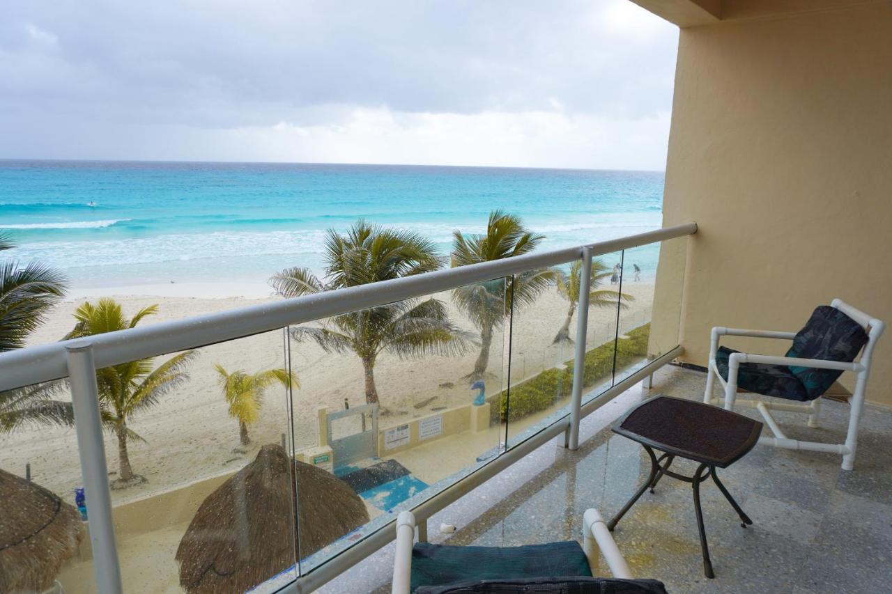 Luxury Caribbean Condos By Salvia Cancun Beachfront Екстериор снимка
