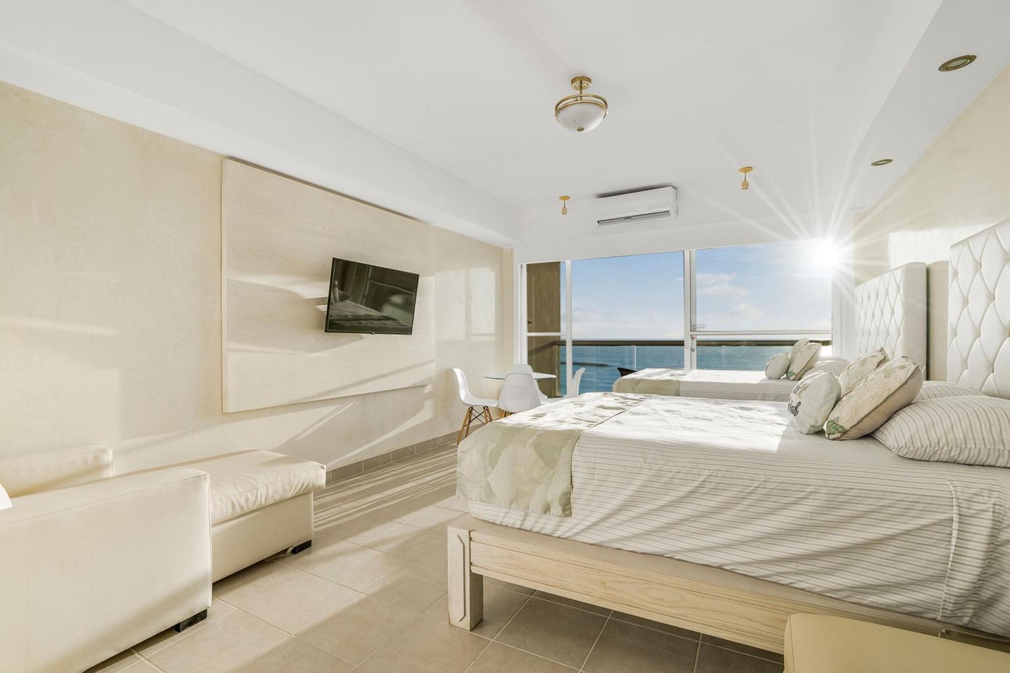 Luxury Caribbean Condos By Salvia Cancun Beachfront Екстериор снимка